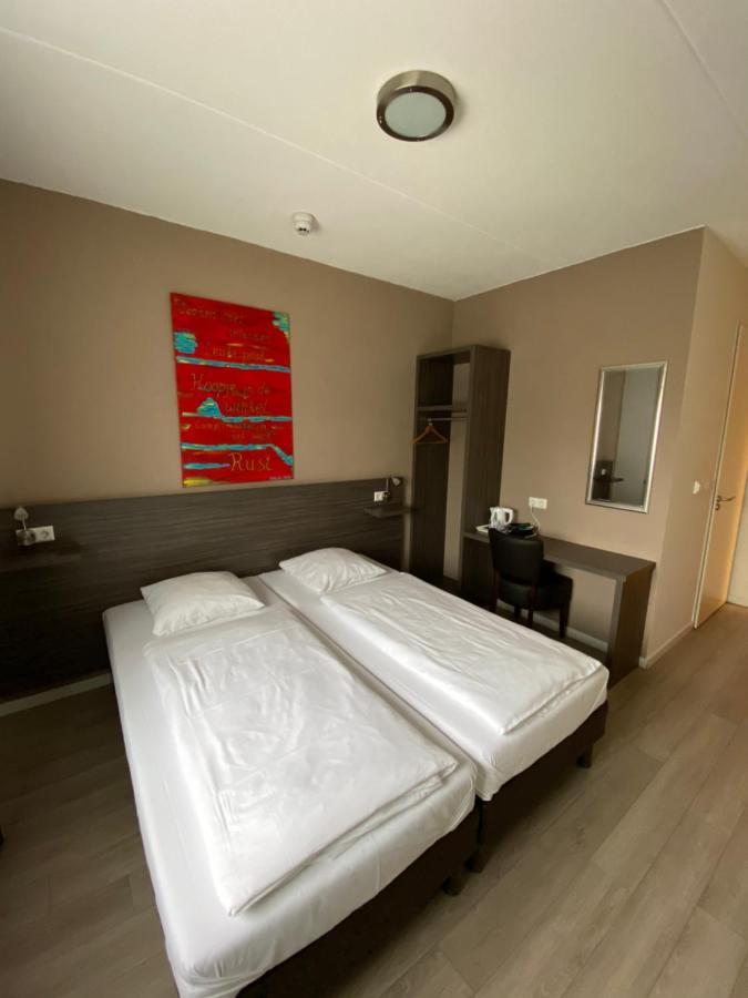 Hotel De Keizerskroon Amsterdam-Schiphol-Halfweg Exteriör bild