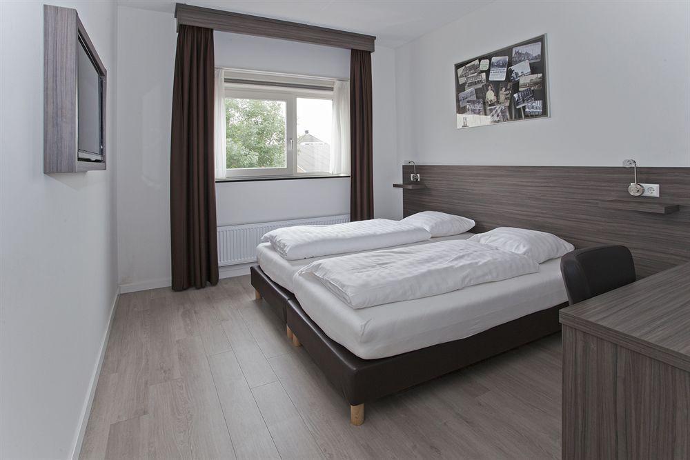 Hotel De Keizerskroon Amsterdam-Schiphol-Halfweg Exteriör bild
