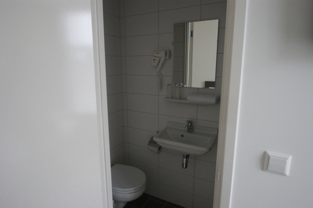 Hotel De Keizerskroon Amsterdam-Schiphol-Halfweg Exteriör bild